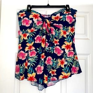 No Boundaries Floral Heart Shaped Tube Top